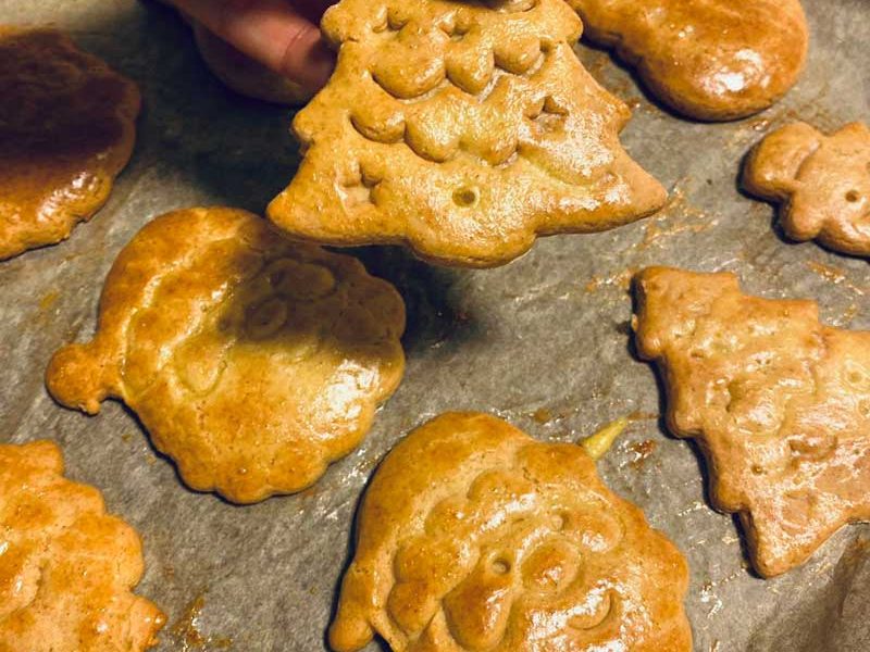 Einfache Lebkuchen - schnelles Rezept für Weihnachtskekse