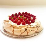 Pavlova Baisertorte